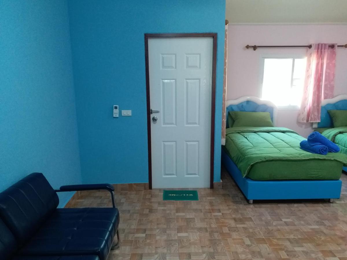 Baan Hin Sai Suay Otel Nong Sarai Dış mekan fotoğraf